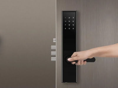 smart lock remote management