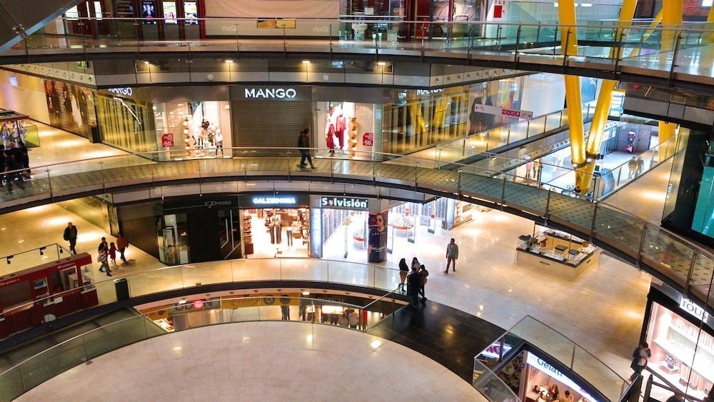 Bluetooth Beacon Marketing For Retail And Shopping Solutions 5 bluetooth beacon for mall management
