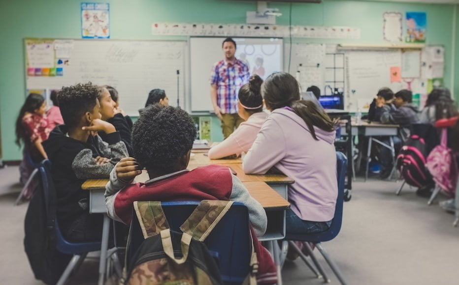 BLE Beacon Location Tracking for Asset Management 4 school