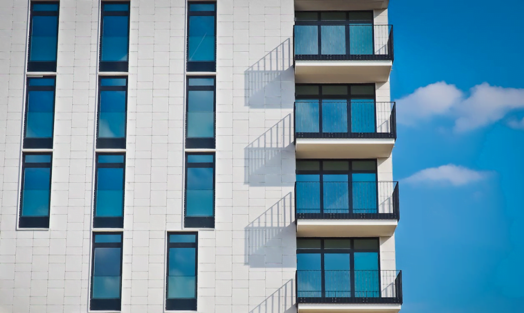 What is a Smart EnOcean Gateway and Its IoT Application? 4 Smart Building