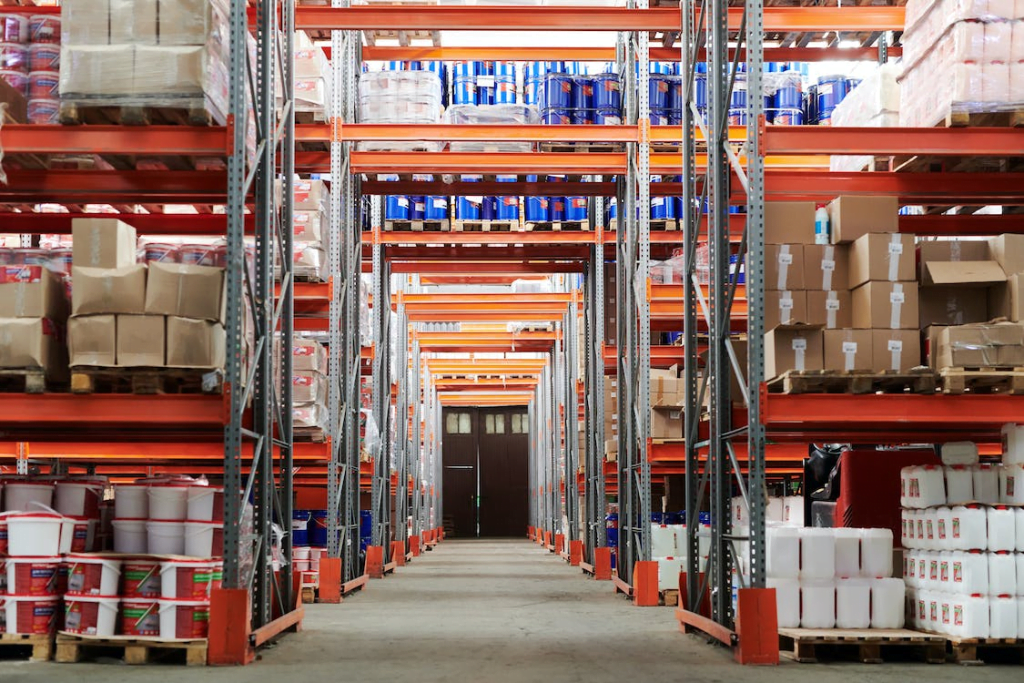 Optimizing Efficiency with Advanced BLE AOA Positioning in Warehouse 4 warehouse